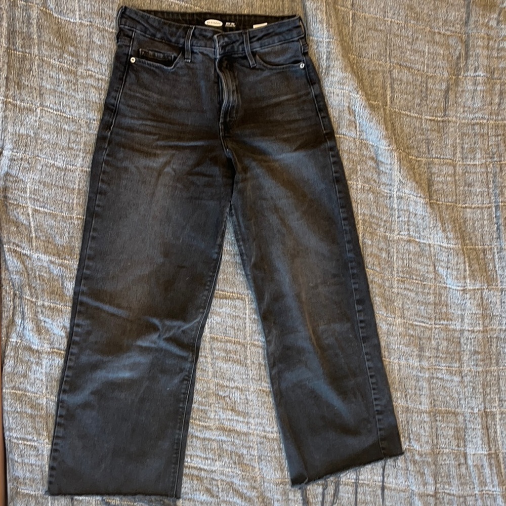 Old Navy extra high rise wide leg cropped jeans